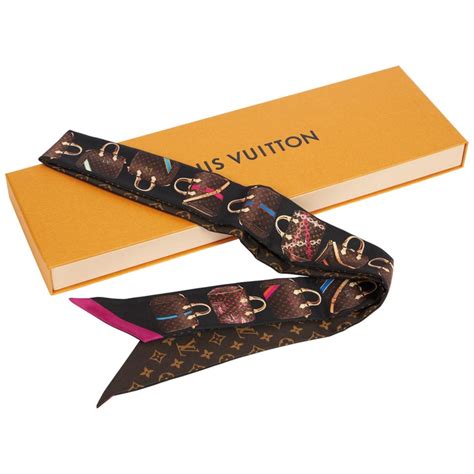 louis vuitton grey scarf|louis vuitton twilly.